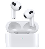 AirPods 第三世代 MME73J/A 2021年モデル 4549995297102
